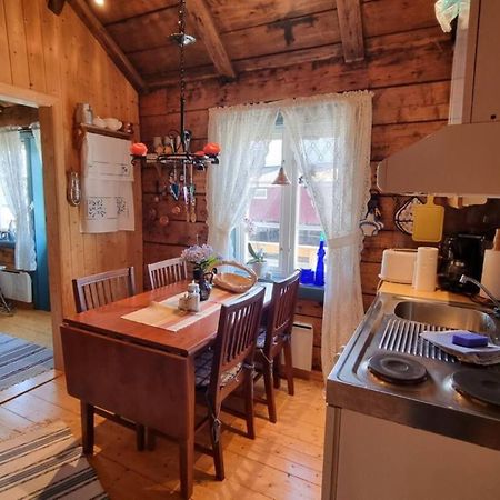 Koselig Rorbu Pa Tind Villa Sorvagen Exterior photo